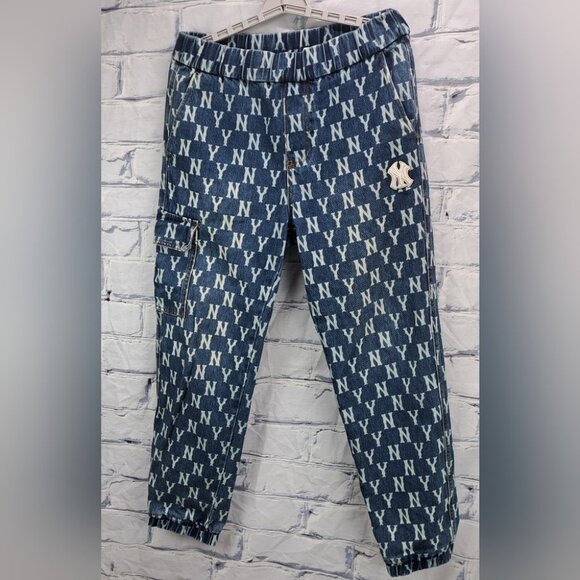 MLB New York Yankees Denim Cargo Jeans Pants Joggers Unisex Medium 32-34 Waist - Picture 5 of 15